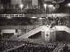 Hitler in der Festhalle 1936
