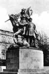 Bismarckdenkmal02.jpg (76043 bytes)