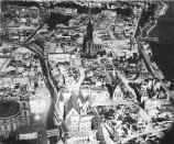 Luftbild Roemerberg Dom 1949