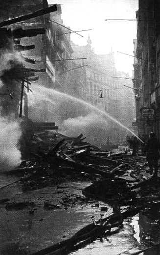Toengesgasse 1945