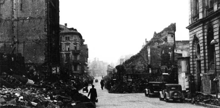 Grosse Gallusstrasse 1945