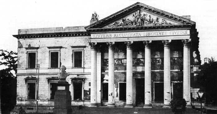 1945