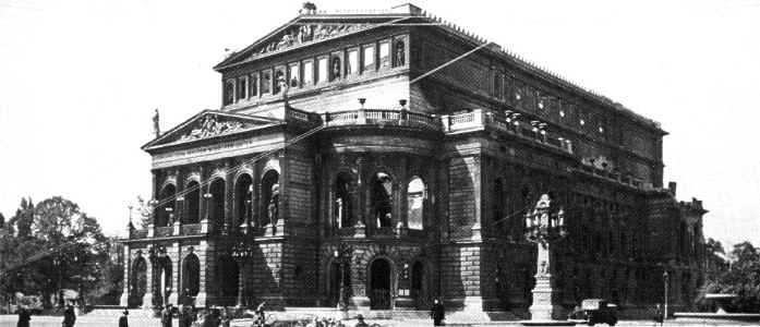 Oper 1945