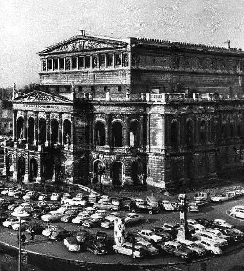 Oper 1945