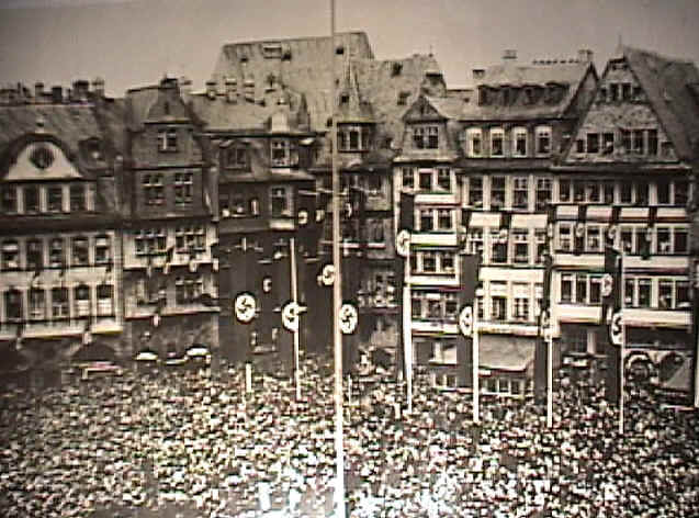 Hitler's visit at the Roemerberg