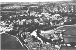 Eschersheim_mit_Strandbad_1928.jpg (129779 bytes)