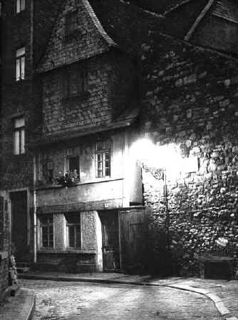 Sachsenhausen.jpg (32291 bytes)