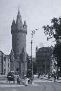 Eschenheimer Turm um 1885